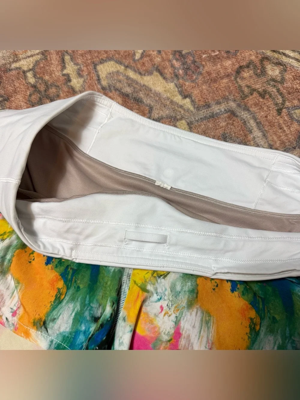 Lululemon Speed Up Low-Rise Lined Short 2.5 No Limits White Multi White Sz 8